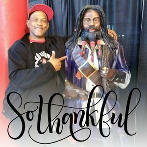 Meet your Posher, Raymond